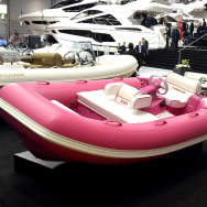 Inflatable boat